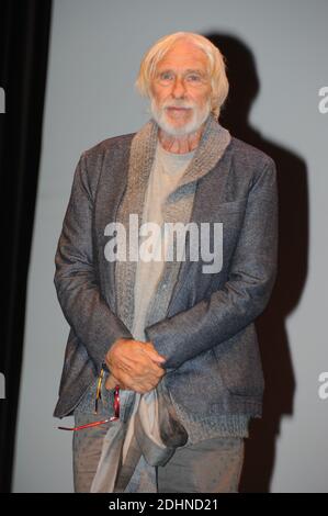 Pierre Richard présentant le film "un nuage entre les dents" lors de la cérémonie de clôture du 1er Festival au dela de l'ecran, à Vincennes, France, le 25 janvier 2016. Photo de Mireille Ampilhac/ABACAPRESS.COM Banque D'Images