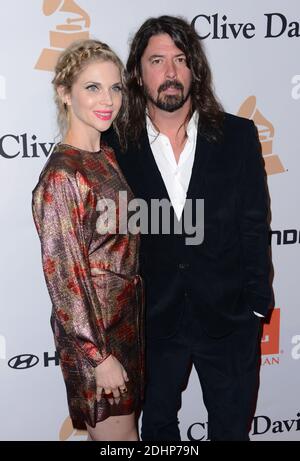 Dave Grohl assiste au Gala pré-GRAMMY 2016 et au Salute to Industry Icons en l'honneur d'Irving Azoff à l'hôtel Beverly Hilton à Beverly Hills, Los Angeles, CA, Etats-Unis le 14 février 2016. Photo de Lionel Hahn/ABACAPRESS.COM Banque D'Images