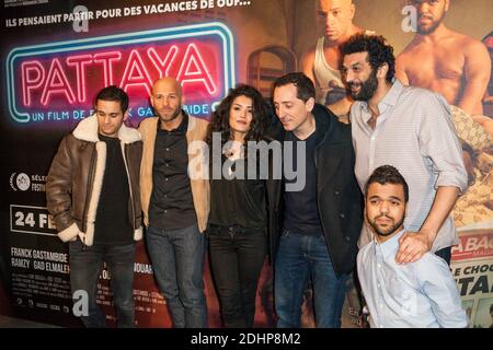 Malik Bentalha, Franck Gastambide, Sabrina Ouazani, Gad Elmaleh, Ramzy Bedia et Anouar Toubali assistent à la première de Pattaya au Cinéma Gaumont Opera de Paris, France, le 15 février 2016. Photo de Maxime Reynaud/APS-Medias/ABACAPRESS.COM Banque D'Images