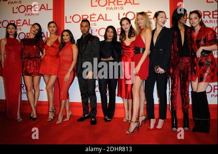 Bianca Balti, Isabeli Fontana, Irina Shayk, Eva Langoria, Lewis Hamilton, Leila Bekhti, Natasha Poly, Xiao Wen Juassistant à la fête de l'obsession rouge pour célébrer le partenariat de l'Oréal Paris avec la semaine de la mode de Paris le 8 mars 2016 à Paris, France. Photo d'Alban Wyters/ABACAPRESS.COM Banque D'Images