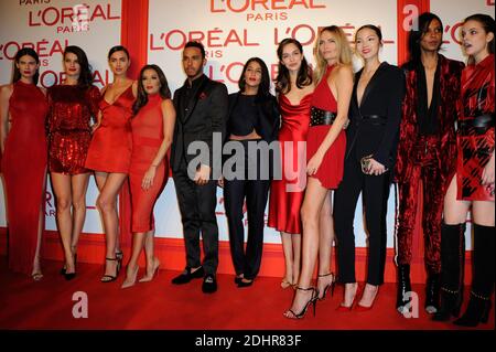 Bianca Balti, Isabeli Fontana, Irina Shayk, Eva Langoria, Lewis Hamilton, Leila Bekhti, Natasha Poly, Xiao Wen Juassistant à la fête de l'obsession rouge pour célébrer le partenariat de l'Oréal Paris avec la semaine de la mode de Paris le 8 mars 2016 à Paris, France. Photo d'Alban Wyters/ABACAPRESS.COM Banque D'Images