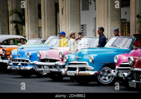 Scène du centre-ville de la Havane à Cuba, le 20 mars 2016. La visite prévue du président américain Barack Obama à Cuba le 21-22 mars en fait le premier président américain en exercice depuis 88 ans. Photo par Olivier Douliery/ABACAPRESS.COM Banque D'Images