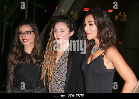 LE GROUPE L.E.J (LEJ) LUCIE, ELISA & JULIETTE - PROGRÈS DE LA 6EME EDITION 'FILM FRANÇAIS FESTIVAL.COM' A LA TOUR EIFFEL PHOTO PAR NASSER BERZANE/ABACAPRESS.COM Banque D'Images