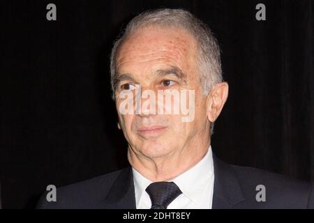 ALAIN TERZIAN - DINER DES PRODUCTEURS ET REMISE DU PRIX DANIEL TOSCAN DU PLANTIER AU RESTAURANT DE L'HÔTEL GEORGE V - ACADEMIE DES CESAR 2016. PARIS, FRANCE photo de Nasser Berzane/ABACAPRESS.COM Banque D'Images