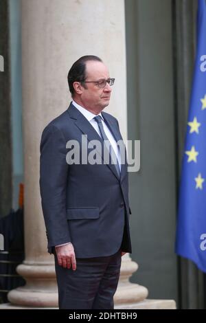 LE PRÉSIDENT FRANCAIS FRANÇOIS HOLLANDE RECOIT LE ROI WILLEM-ALEXANDER ET LA REINE MAXIMA DES PAYS-BAS AU PALAIS DE L'ELYSEE, PARIS, FRANCE.10 MARS 2016 PHOTO DE NASSER BERZANE/ABACAPRESS.COM Banque D'Images