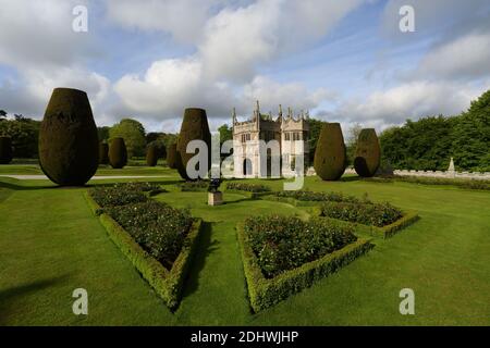 Jardins à la maison à Lanhydrock domaine dans Cornwall, angleterre, royaume-uni, Banque D'Images