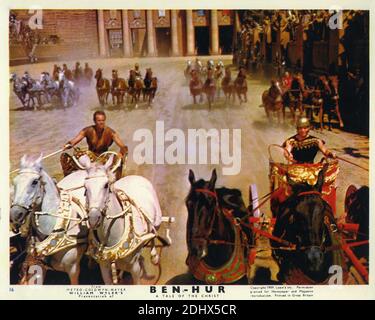 CHARLTON HESTON et STEPHEN BOYD pendant la course Chariot à BEN-HUR 1959 réalisateur WILLIAM WYLER roman général Lew Wallace scénario Karl Musique Tunberg Miklos Rozsa costume design Elizabeth Haffenden producteur Sam Zimbalist Metro Goldwyn Mayer Banque D'Images