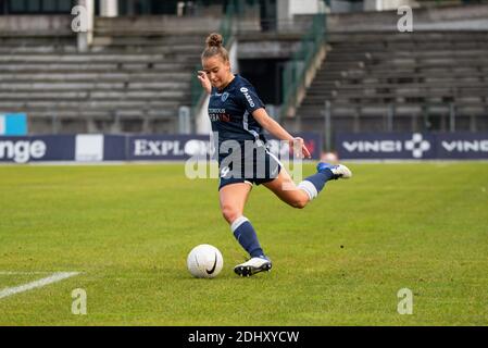 Thea Greboval de Paris FC contrôle le ballon lors du championnat de France des femmes et#039;s D1 Arkema football match entre Paris FC et Dijon FCO le 12 décembre 2020 au stade Robert Bobin de Bondoufle, France - photo Melanie Laurent / A2M Sport Consulting / DPPI / LM Banque D'Images