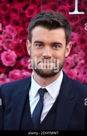 Jack Whitehall participe à la première mondiale de la « Journée des autres » au cinéma chinois IMAX de TCL à Los Angeles, CA, États-Unis, le 13 avril 2016. Photo de Lionel Hahn/ABACAPRESS.COM Banque D'Images