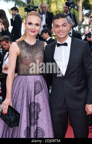 Hatem Ben Arfa et sa femme assistent à la projection affectueuse au Palais des Festivals de Cannes, France, le 16 mai 2016, dans le cadre du 69e Festival de Cannes. Photo de Lionel Hahn/ABACAPRESS.COM Banque D'Images