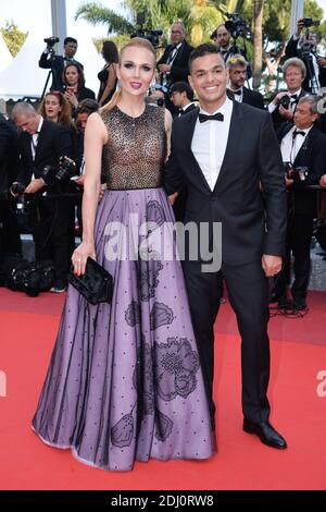 Hatem Ben Arfa et sa femme assistent à la projection affectueuse au Palais des Festivals de Cannes, France, le 16 mai 2016, dans le cadre du 69e Festival de Cannes. Photo de Lionel Hahn/ABACAPRESS.COM Banque D'Images