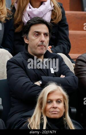 Yvan Attal participe à la finale 1/2 de l'Open de tennis français 2016 de BNP Paribas au stade Roland-Garros, Paris, France, le 3 juin 2016. Photo de Henri Szwarc/ABACAPRESS.COM Banque D'Images