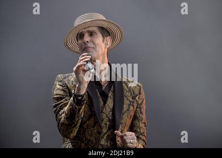 Jane's addiction en direct lors de la 1ère édition du Download Festival à Paris, France, le 11 juin 2016. Photo Julien Reynaud/APS-Medias/ABACAPRESS.COM Banque D'Images