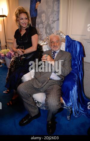 Jean Paul Belmondo et Beatrice Agenin a la fete donnee par