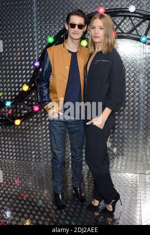 Pierre Niney et Natasha Andrews arrivent au salon Christian Dior Homme lors de la semaine de la mode masculine à Paris le 25 juin 2016 à Paris , France . Photo d'Aurore Marechal/ABACAPRESS.COM Banque D'Images