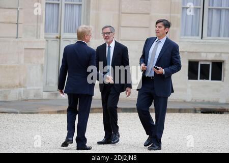 IBM Watson cheif David Kenny (L), le PDG d'AOL Tim Armstrong (R) arrivant au Palais de l'Elysée pour un déjeuner avec les acteurs du secteur numérique organisé par le Président François Hollande dans le cadre du salon Viva Technology Startup Connect qui se déroule actuellement au centre d'exposition de la porte de Versailles, à Paris, France le 30 juin 2016. Photo de Henri Szwarc/ABACAPRESS.COM Banque D'Images