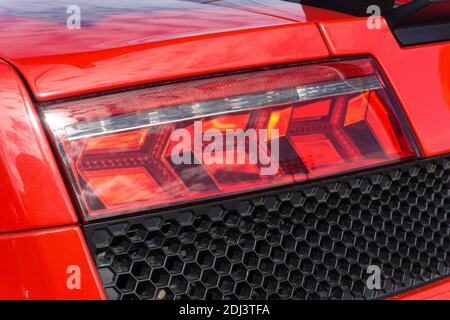 Gros plan du groupe de feux arrière sur un Rosso Mars rouge Lamborghini Gallardo LP 570-4 Super Trofeo Stradale Banque D'Images