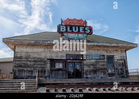 La porte du musée Blues et du centre d'accueil de Tunica, Mississippi Banque D'Images