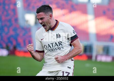 Bologne, Italie. 13 décembre 2020. Bologna, Italie, Stade Dall'Ara, 13 décembre 2020, Jordan Veretout (AS Roma) célèbre après avoir marquant un but pendant le FC de Bologne vs AS Roma - football italien série A Match Credit: Ettore Griffoni/LPS/ZUMA Wire/Alamy Live News Banque D'Images