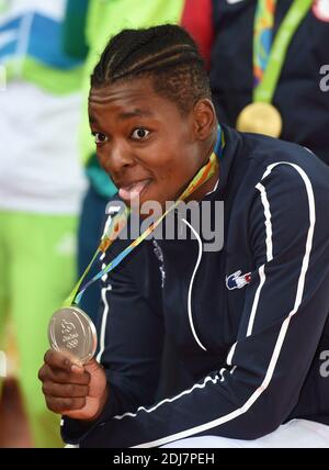 Médaille de bronze Audrey Tcheumeo au Judo féminin -78kgs tenu à Carioca Arena 2 pendant le jour 6 des Jeux Olympiques de Rio 2016 le 11 août 2016 à Rio de Janeiro, Brésil. Photo de Lionel Hahn/ABACAPRESS.COM Banque D'Images