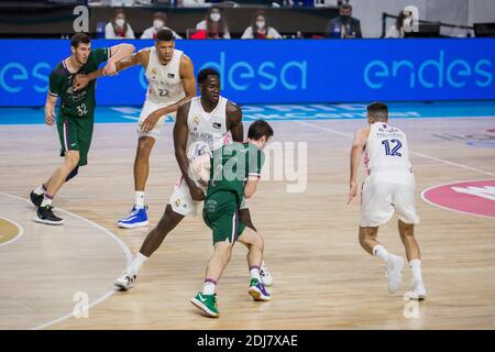 Madrid, Espagne. 13 décembre 2020. Carlos Alocalén lors de la victoire du Real Madrid sur Unicaja Málaga (91 - 84) en Ligue Endesa partie de saison régulière (jour 14) célébrée à Madrid, Espagne au Centre Wizink le 13 décembre 2020. (Photo de Juan Carlos García Mate/Pacific Press/Sipa USA) crédit: SIPA USA/Alay Live News Banque D'Images