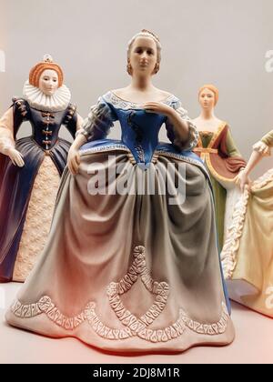 Un cliché vertical de figurines de renaissance vintage Banque D'Images
