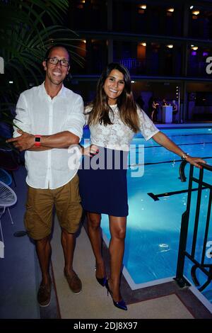 Exclusif. Yohann Diniz et Karine Ferri assistent à la fête de la piscine Fitbit à la piscine Molitor (piscine Molitor) à Paris, France, le 13 septembre 2016. Photo d'Aurore Marechal/ABACAPRESS.COM Banque D'Images