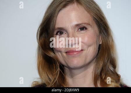 Isabelle carré assiste au Festival de la Fiction TV 2016 de la Rochelle, France, le 14 septembre 2016. Photo d'Aurore Marechal/ABACAPRESS.COM Banque D'Images