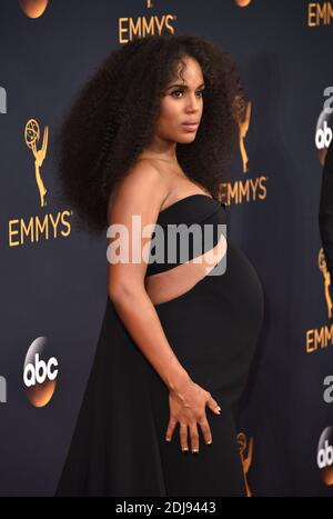 Kerry Washington participe à la 68e édition annuelle des Primetime Emmy Awards au Microsoft Theatre le 18 septembre 2016 à Los Angeles, en Californie. Photo de Lionel Hahn/ABACAPRESS.COM Banque D'Images