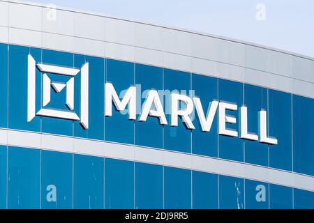 8 oct 2020 Santa Clara / CA / USA - logo Marvell à leur siège social dans la Silicon Valley; Marvell Technology Group est une compile de semi-conducteurs Banque D'Images