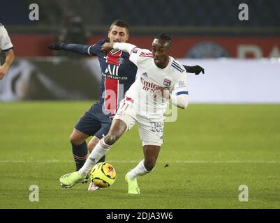 Tino Kadewere de Lyon, Marco Verratti de PSG lors du championnat français Ligue 1 match de football entre Paris Saint-Germain ( / LM Banque D'Images