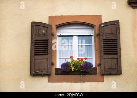 Maison de village typique à Fischbach BEI Dahn, Allemagne Banque D'Images