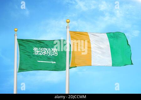 Arabie saoudite et Côte d'Ivoire la côte d'Ivoire est à deux drapeaux mâts de drapeau Banque D'Images