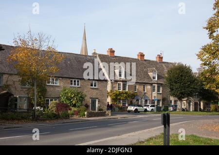 Maisons à Bampton dans l'ouest du Oxfordshire au Royaume-Uni, prises le 19 octobre 2020 Banque D'Images