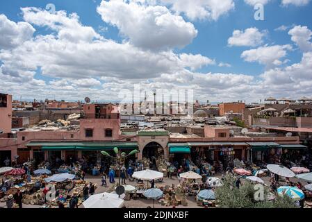 Marrakech, Morroco, Afrique - 30 avril 2019 : toits de Marrakech Banque D'Images