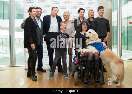 Sophie Jovillard, Xavier Couture, Sophie Davant, Laurence Tiennot-Herment (présidente de l'AFM-Téléthon) et Nagui à la conférence de presse du 30me Téléthon à France télévisions, Paris, France le 26 octobre 2016. Photo de Nasser Berzane/ABACAPRESS.COM Banque D'Images