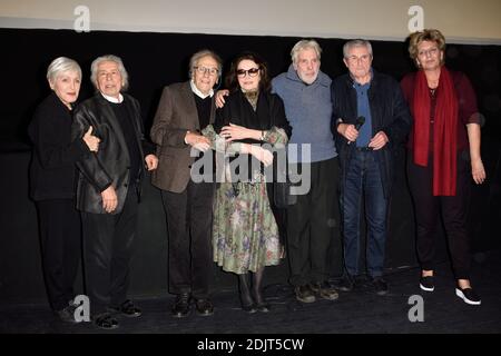 Anouk Aimee, Pierre Barouh, Nicole Croisille, Claude Lelouch, Francis Lai, Jean-Louis Trintignant, assistant à la projection de l'un Homme et une femme pour son 50e anniversaire à l'Arlequin le 6 novembre 2016 à Paris, France. Photo d'Alban Wyters/ABACAPRESS.COM Banque D'Images