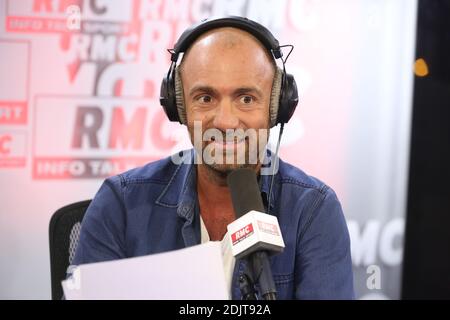 Exclusif - Christophe Dugarry au talk-show 'Team Duga' sur la radio du CMR, à Paris, France, le 07 novembre 2016. Photo de Jerome Domine/ABACAPRESS.COM Banque D'Images