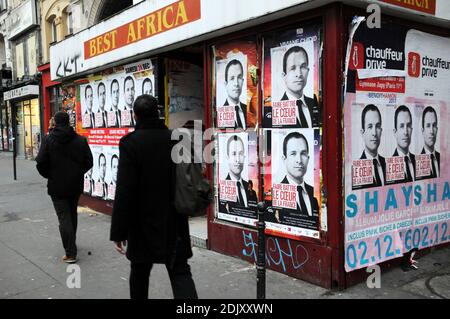 Des affiches d'élection montrant le candidat aux primaires de gauche avant l'élection présidentielle de 2017, Benoit Hamon, sont visibles à Paris, en France, le 12 décembre 2016. Photo d'Alain Apaydin/ABACAPRESS.COM Banque D'Images