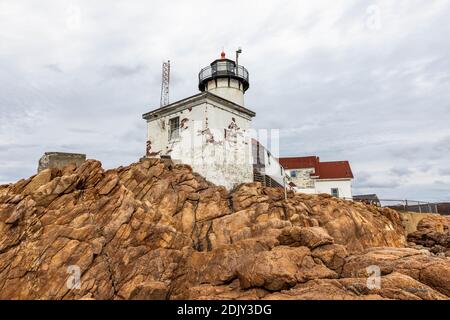 Édifice historique du phare de Eastern point à Gloucester, Massachusetts, le matin Banque D'Images