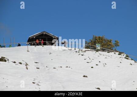 Germany, Bavaria, Isar Valley, Mittenwald, Kranzberg, summit Hoher Kranzberg (1397m), tourists Stock Photo