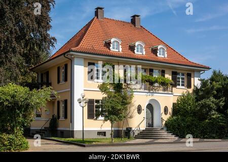 Allemagne, Borken, Hohe Mark Westmuensterland nature Park, Muensterland, Westphalie, Rhénanie-du-Nord-Westphalie, immeuble résidentiel Heidener Strasse 47, Villa Mensinck, néoclassicisme Banque D'Images