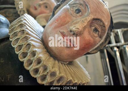 Statue à l'intérieur de la chapelle de Hatfield House, Hatfield, Hertfordshire, Royaume-Uni Banque D'Images