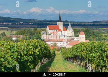 Pulkau, église et ossuaire Pulkau, église catholique de branche hl. Blut (St. Blood), vignoble à Weinviertel, Niederösterreich, Basse-Autriche, Autriche Banque D'Images