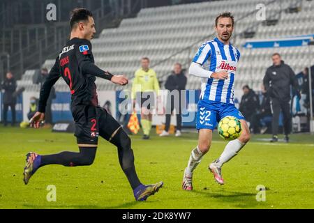 Odense, Danemark. 14 décembre 2020. Oliver Lund (2) d'OB observé pendant le match 3F Superliga entre Odense Boldklub et FC Midtjylland au parc d'énergie nature à Odense. (Crédit photo : Gonzales photo/Alamy Live News Banque D'Images