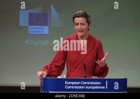 Bruxelles, Belgique. 15 décembre 2020. Conférence de presse du vice-président exécutif Margrethe VESTAGER et du commissaire Thierry BRETON sur la loi sur les services numériques et la loi sur les marchés numériques à Bruxelles, Belgique, le 15 décembre 2020. Crédit: ALEXANDROS MICHAILIDIS/Alamy Live News Banque D'Images