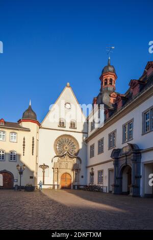 Citykirche et hôtel de ville sur Jesuitenplatz, Koblenz, Rhénanie-Palatinat, Allemagne, Europe Banque D'Images