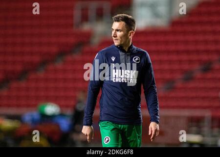 Bristol, Royaume-Uni. 15 décembre 2020. Jed Wallace de Millwall pendant l'échauffement de la premmatch. EFL Skybet Championship Match, Bristol City v Millwall au stade Ashton Gate à Bristol, Avon, le mardi 15 décembre 2020. Cette image ne peut être utilisée qu'à des fins éditoriales. Utilisation éditoriale uniquement, licence requise pour une utilisation commerciale. Aucune utilisation dans les Paris, les jeux ou les publications d'un seul club/ligue/joueur. photo de Lewis Mitchell/Andrew Orchard sports Photography/Alamy Live News crédit: Andrew Orchard sports Photography/Alamy Live News Banque D'Images