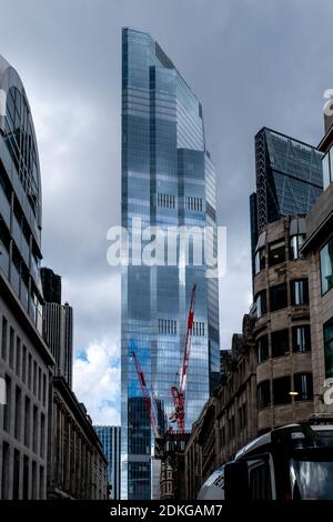 Le nouveau bâtiment « vingt-deux Bishopsgate » de la City de Londres, Londres, Royaume-Uni. Banque D'Images