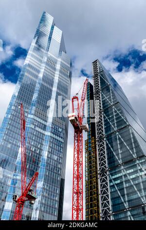 Le nouveau bâtiment « vingt-deux Bishopsgate » et le bâtiment Leadenhall dans la ville de Londres, Londres, Royaume-Uni. Banque D'Images